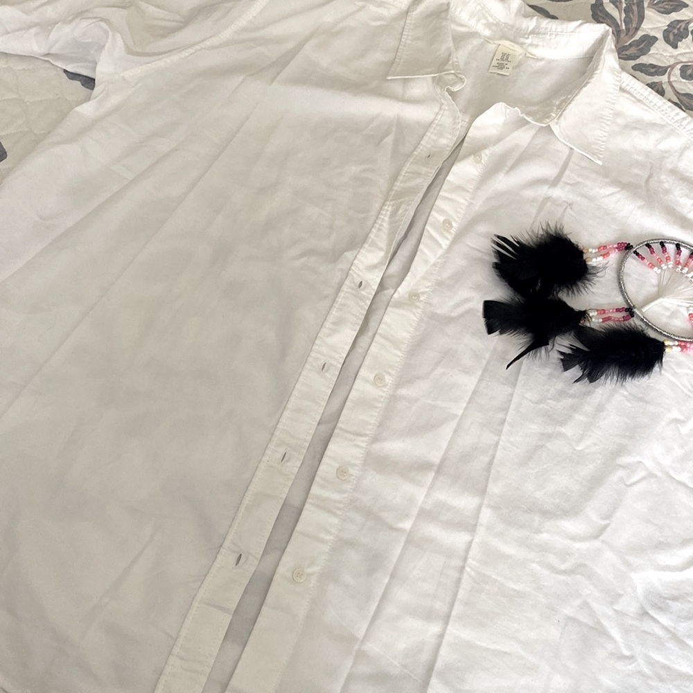 White over size shirt